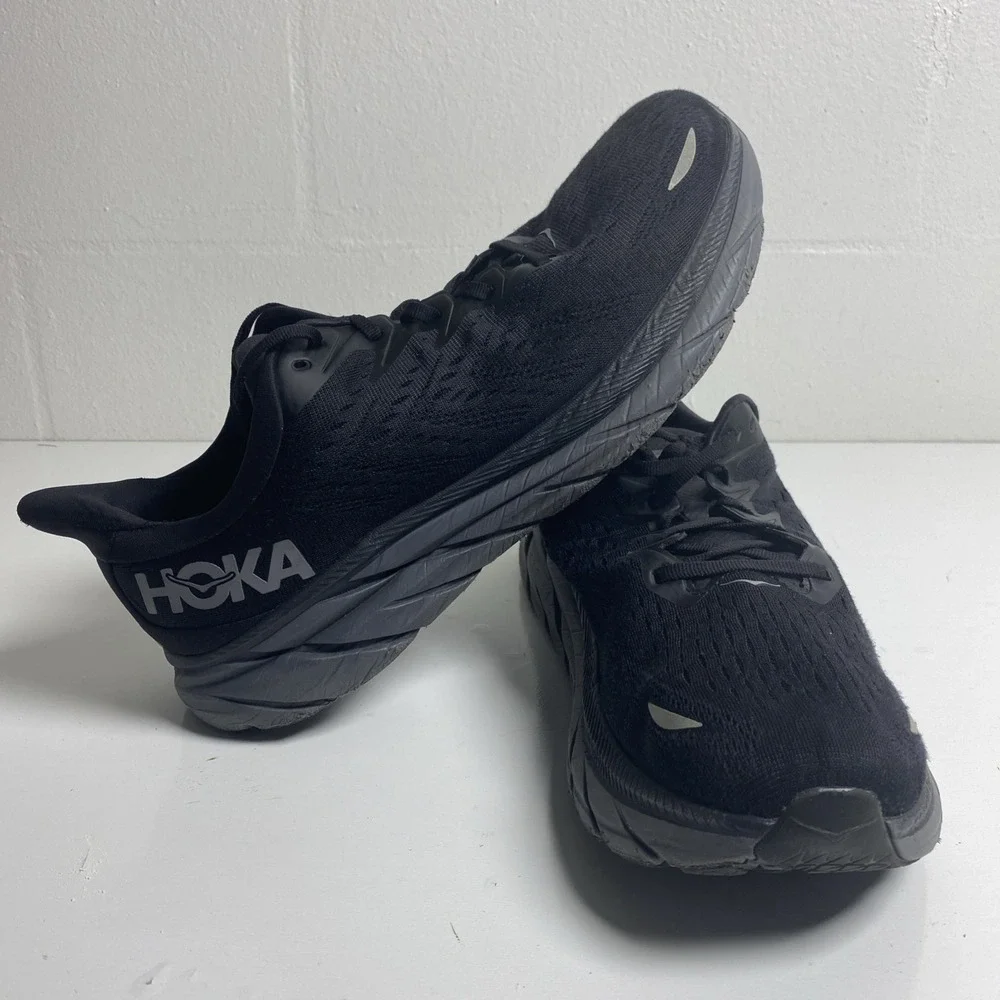 Hoka One One Clifton 8 Men's Running Shoes Size 13D, Black Training Sneakers